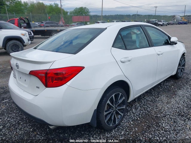 Toyota COROLLA SE 2017 2T1BURHE7HC900848 Image 4