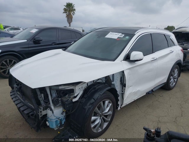 3PCAJ5M32LF119225 Infiniti Qx50 Luxe Awd