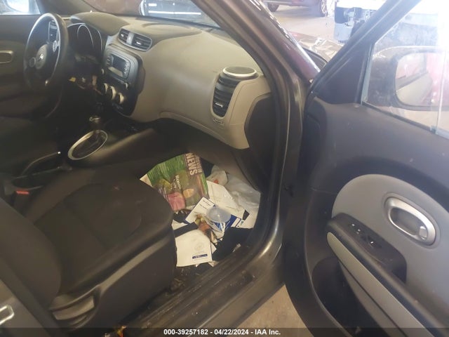 KIA Soul 2015 KNDJN2A22F7205076 Image 21