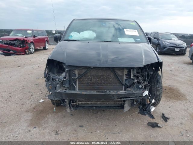 2C4RC1HG3FR755552 Chrysler Town & Country S