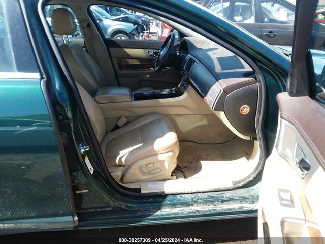 2009 JAGUAR XF SAJWA07C691R00675 Photo 4