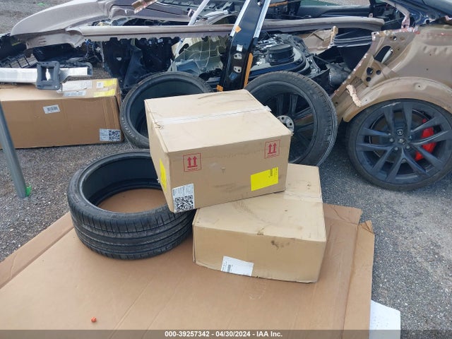 Tesla Model S Plaid Tri Motor All-wheel Drive 2023 5YJSA1E68PF510231 Image 14