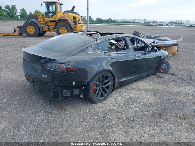 Tesla Model S Plaid Tri Motor All-wheel Drive 2023 5YJSA1E68PF510231 Image 4