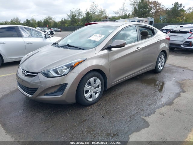 Hyundai ELANTRA SE 2016 5NPDH4AE6GH698395 Image 2