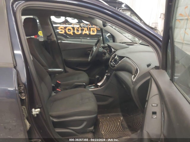 Chevrolet TRAX LS 2018 3GNCJKSB3JL395663 Image 5