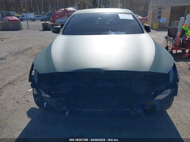 Genesis G80 3.8 2017 KMHGN4JE4HU190547 Image 12