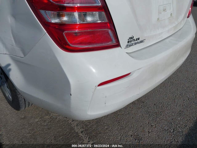 Chevrolet Sonic Ls Auto 2018 1G1JB5SH6J4132097 Image 14
