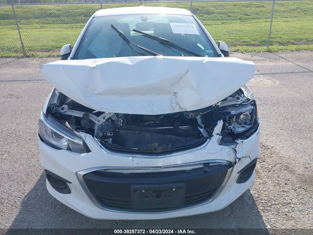 Chevrolet Sonic Ls Auto 2018 1G1JB5SH6J4132097 Image 6
