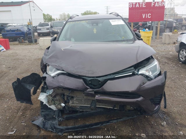 Toyota RAV4 LE 2017 2T3BFREV4HW629185 Image 12