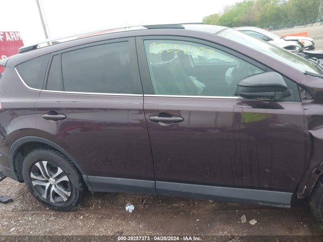 Toyota RAV4 LE 2017 2T3BFREV4HW629185 Image 13