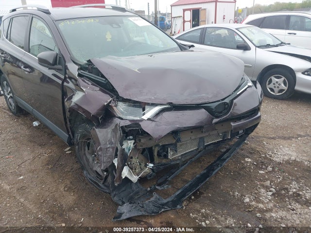 Toyota RAV4 LE 2017 2T3BFREV4HW629185 Image 6