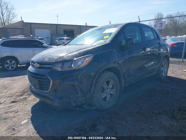 Chevrolet Trax Awd Ls 2020 KL7CJNSB9LB057373 Image 2