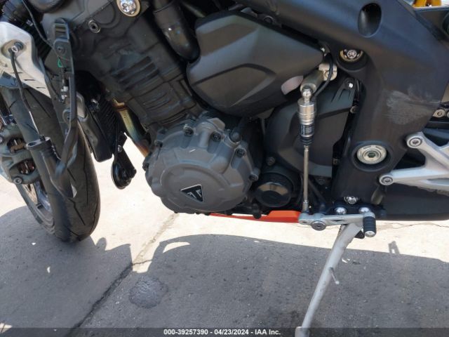 2023 TRIUMPH MOTORCYCLE SPEED TRIPLE SMTP01ST2PTBG2605 Photo 8