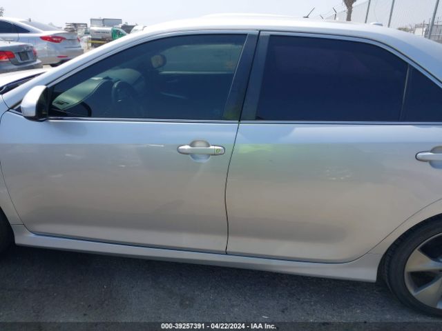 4T1BK1FK6EU025675 Toyota Camry Se V6