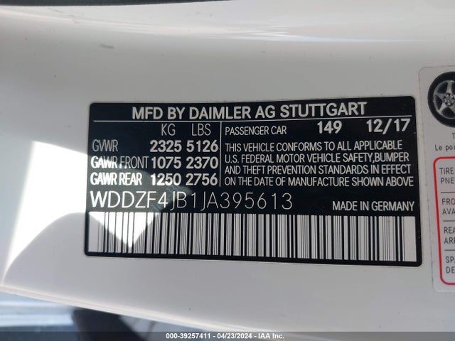Mercedes-Benz E 300 2018 WDDZF4JB1JA395613 Image 9