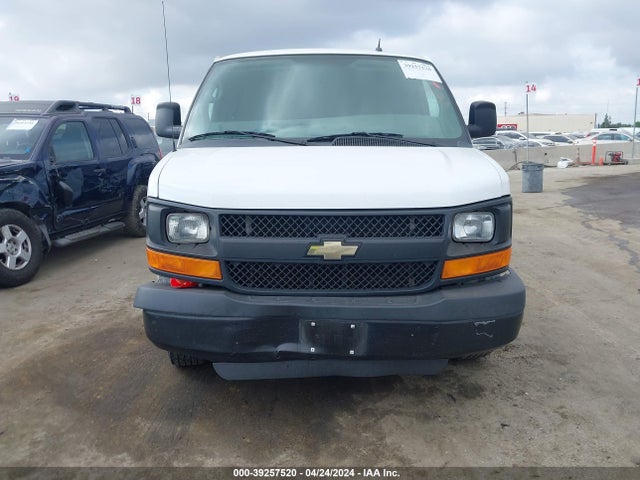 Chevrolet Express 2500 Work Van 2015 1GCWGFCFXF1119489 Image 12