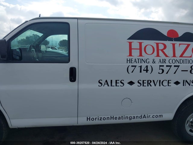 Chevrolet Express 2500 Work Van 2015 1GCWGFCFXF1119489 Image 14