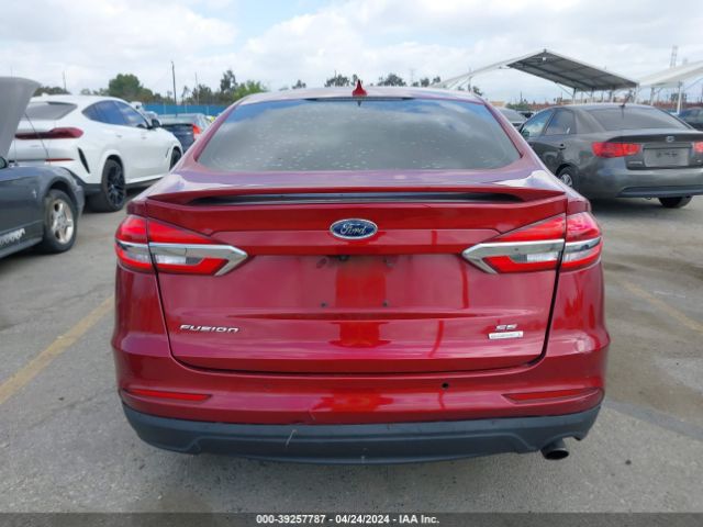 3FA6P0HD7KR174055 Ford FUSION SE