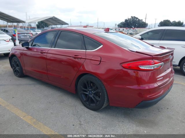 3FA6P0HD7KR174055 Ford FUSION SE