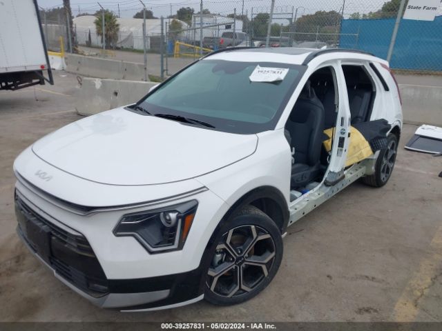 KNDCR3LE3P5090477 KIA Niro Ex Touring