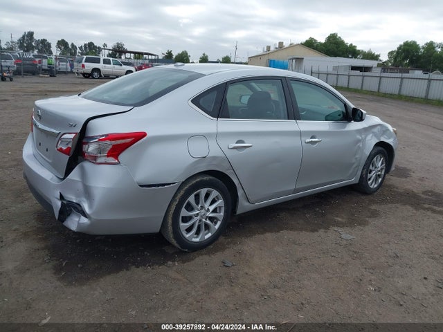 Nissan SENTRA SV 2018 3N1AB7AP5JL652624 Image 4