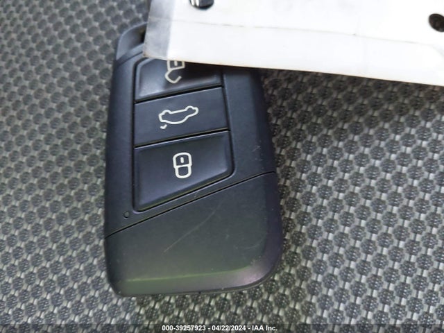 3VVDX7B29NM004946 Volkswagen Taos 1.5t S