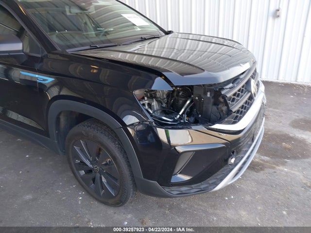 3VVDX7B29NM004946 Volkswagen Taos 1.5t S