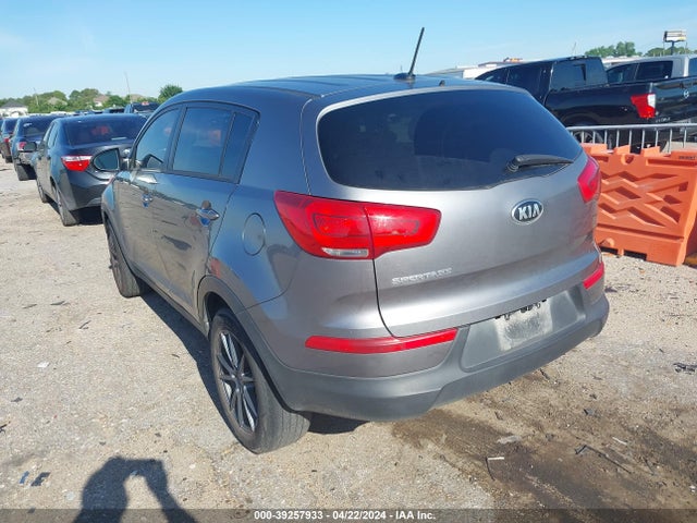KIA Sportage Lx 2016 KNDPB3AC8G7820007 Image 3