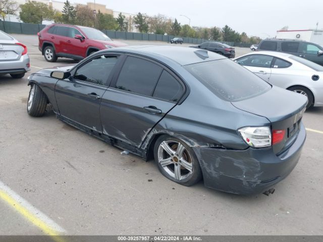 WBA3C1G53FNR50051 BMW 328I