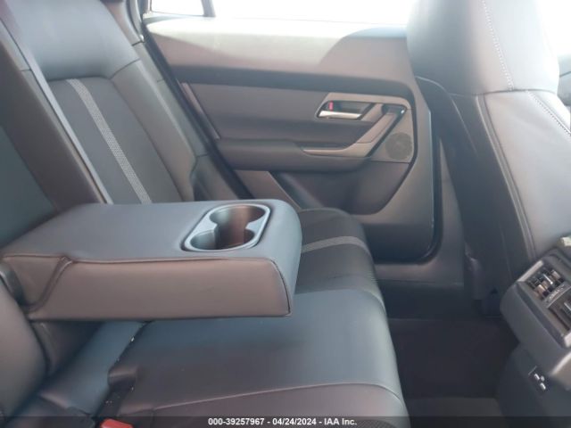 7MMVABDM1RN180262 Mazda Cx-50 2.5 S Premium