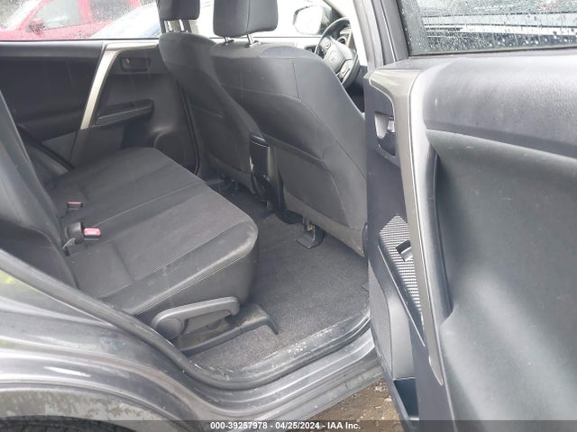 Toyota RAV4 LE 2014 JTMBFREV7ED048904 Image 8