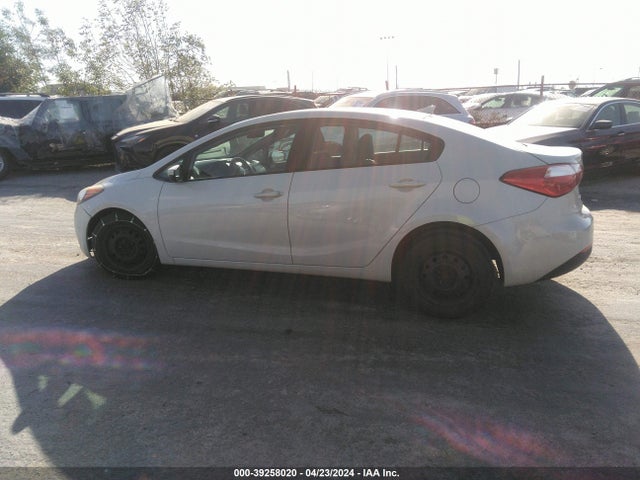KIA FORTE LX 2015 KNAFK4A68F5374296 Image 14