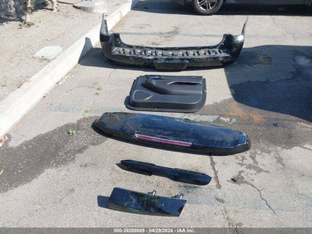 1GKS1HKC2FR297115 GMC Yukon Xl 1500 Slt