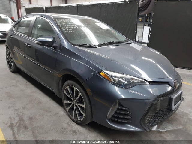 Toyota COROLLA SE 2017 5YFBURHE5HP604663 zdjęcie główne