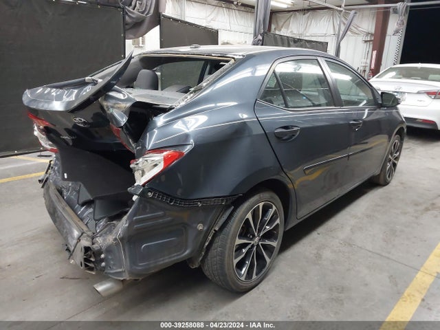 Toyota COROLLA SE 2017 5YFBURHE5HP604663 Image 4