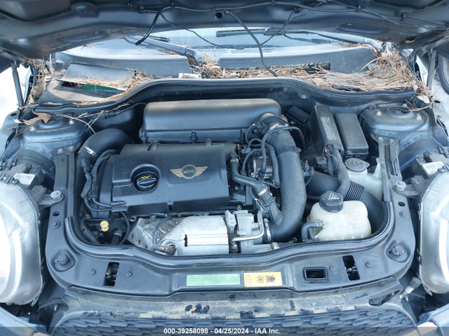 2011 MINI COOPER S CLUBMAN WMWZG3C59BTY30065 Photo 9