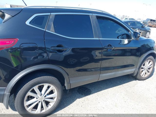 JN1BJ1CP6HW021189 Nissan Rogue Sport Sv