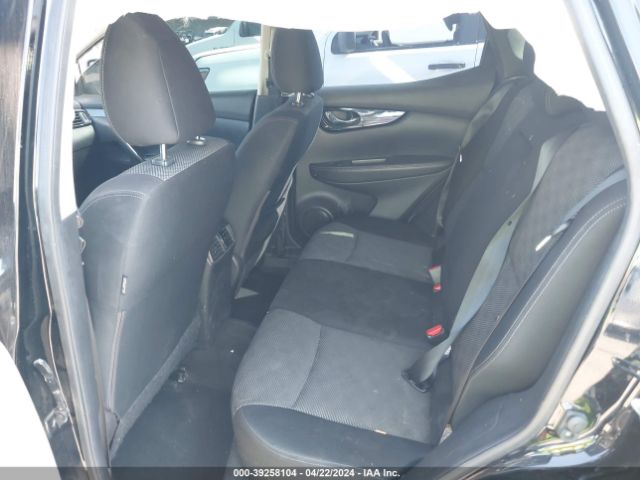 JN1BJ1CP6HW021189 Nissan Rogue Sport Sv