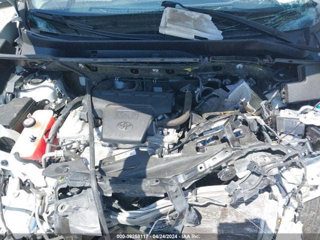 Toyota Rav4 Limited 2017 JTMYFREV2HD104908 Image 10