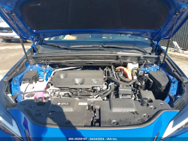 2T2AKCEZ3RC027747 Lexus NX 350H