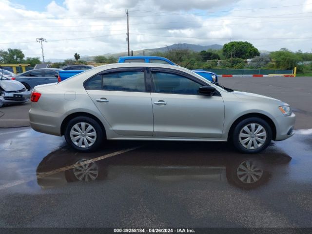 3VW2K7AJ0EM255154 Volkswagen Jetta 2.0l S