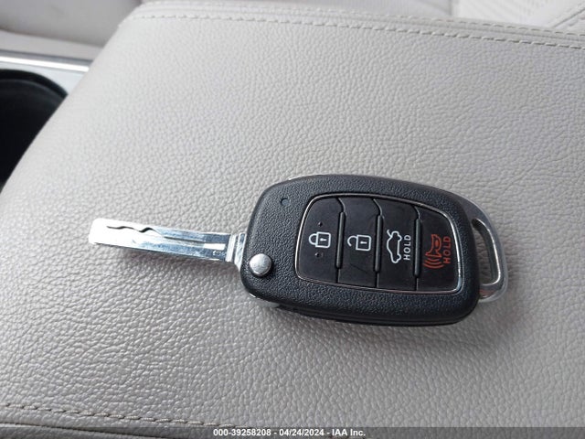 Hyundai SONATA SE 2019 5NPE24AF1KH799366 Image 11