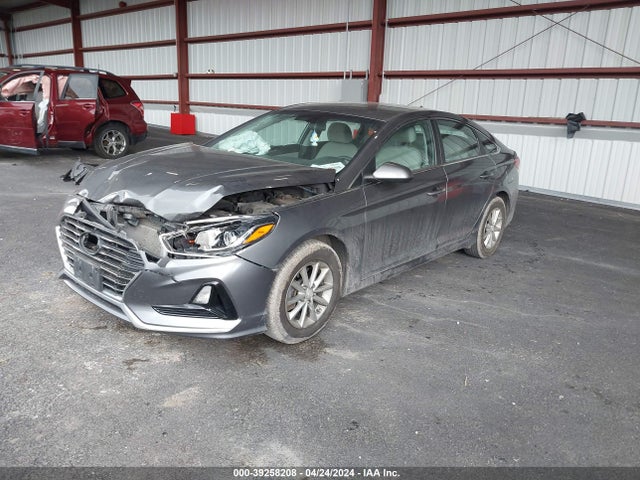 Hyundai SONATA SE 2019 5NPE24AF1KH799366 Image 2