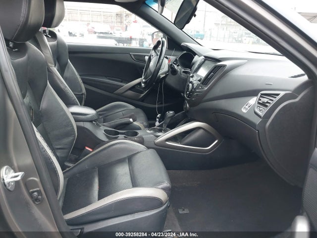 Hyundai Veloster Turbo 2016 KMHTC6AE8GU264146 Image 5