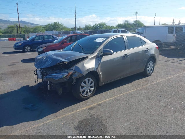Toyota Corolla Le Eco 2017 5YFBPRHE0HP604772 Image 2