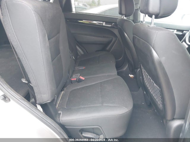 KIA SORENTO LX 2015 5XYKT3A65FG566761 Image 8
