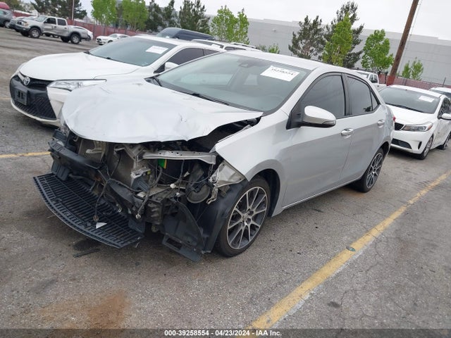 Toyota Corolla Se Special Edition 2017 5YFBURHE9HP603516 Image 2