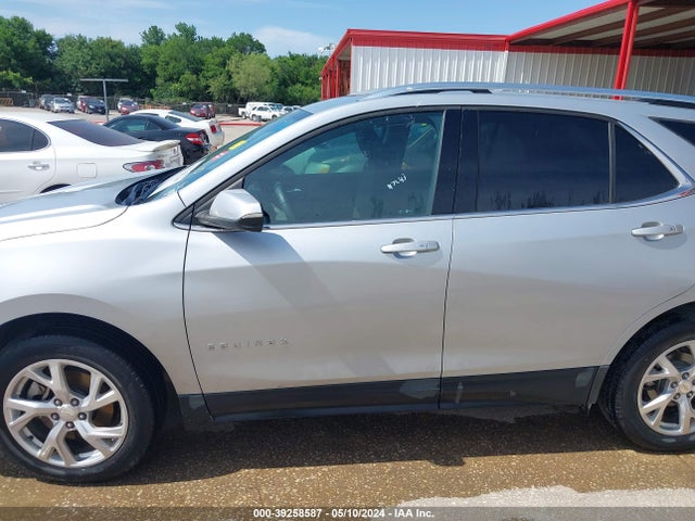 Chevrolet EQUINOX LT 2018 3GNAXKEX1JL376123 Image 14