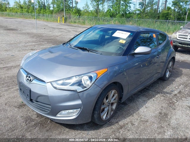 Hyundai Veloster 2017 KMHTC6AD0HU309556 Image 2