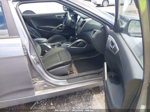Hyundai Veloster 2017 KMHTC6AD0HU309556 Image 5
